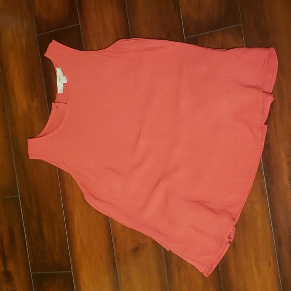 NWOT Loft ruffle top / M - Picture 2 of 5